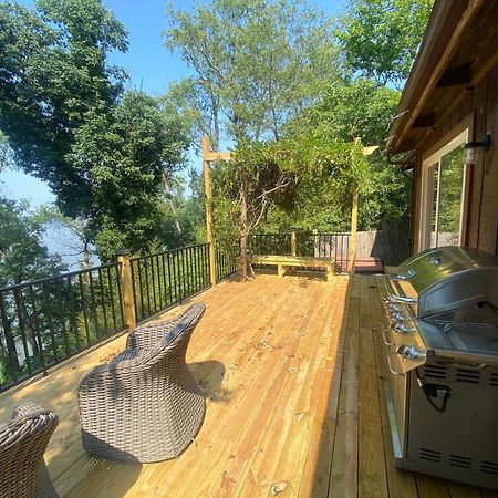 2 Bedroom Newly Renovated Waterfront Home; 10 Min From Mgm & The Gaylord Fort Washington Exterior foto